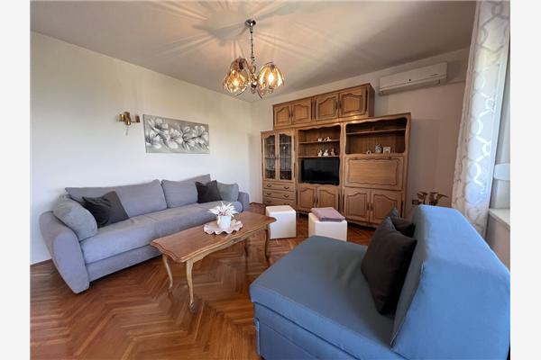 Apartment A1, for 6 persons