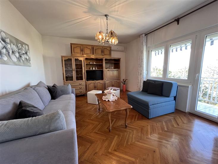 Apartment A1, for 6 persons