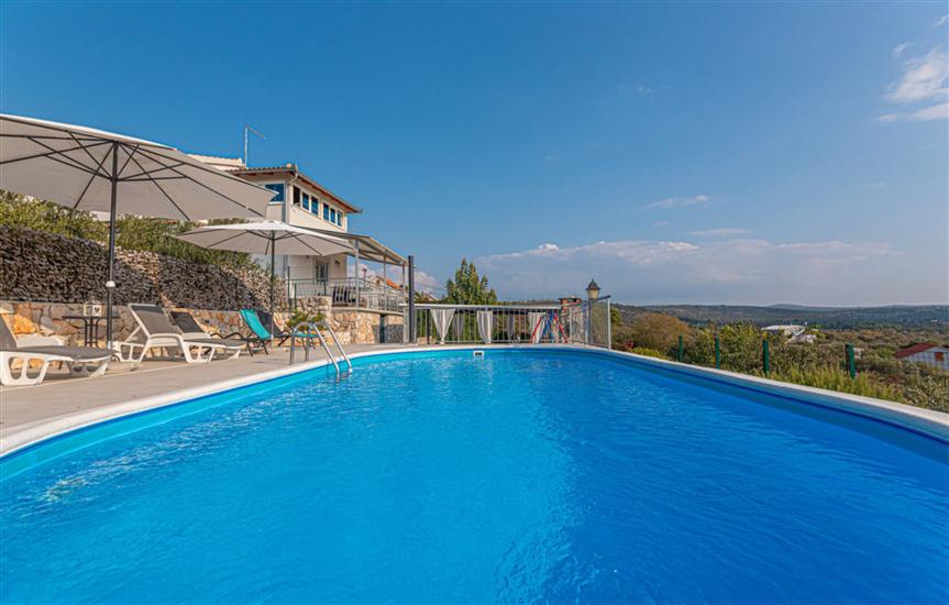 House Veronika