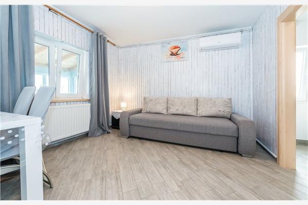House K1, for 8 persons