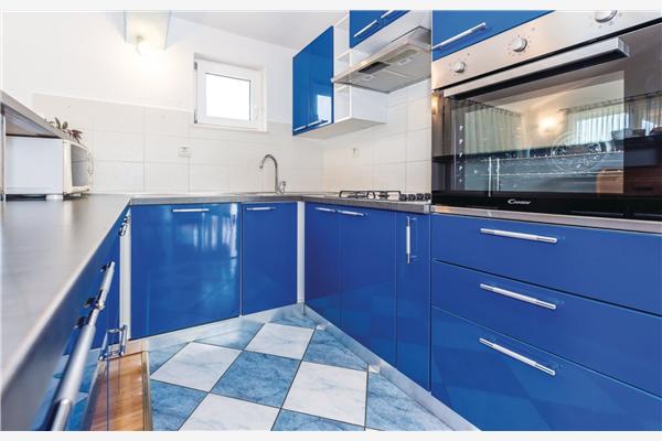 House K1, for 8 persons