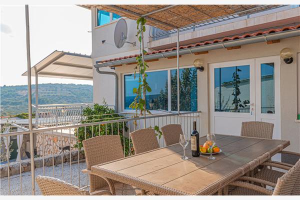 House K1, for 8 persons