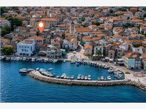 Apartmaji Old Town Stone Suites Vodice, Kamniti hiši, Kvadratura 40,00 m2, Oddaljenost od morja 270 m