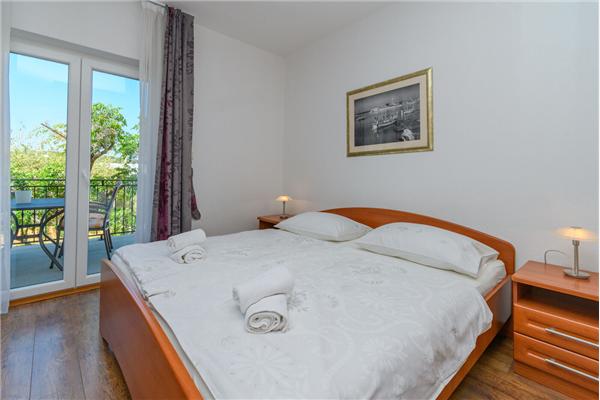 Apartment A4, for 4 persons