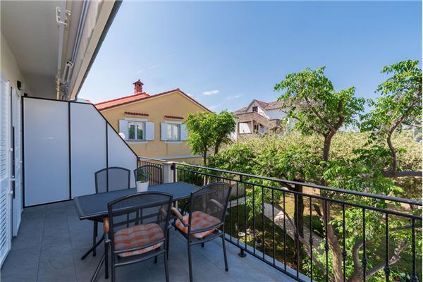 Apartment A4, for 4 persons