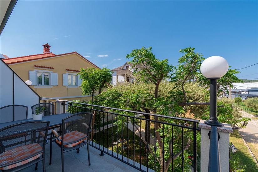Apartment A4, for 4 persons
