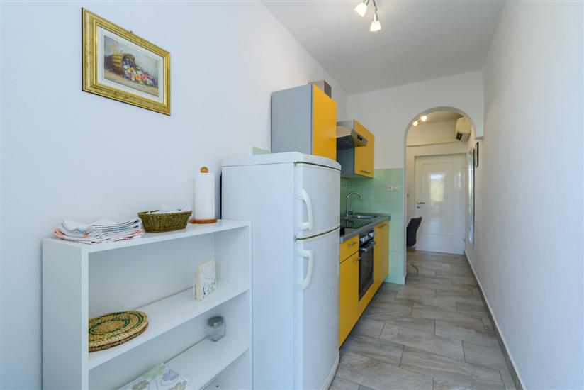 Apartment A4, for 4 persons