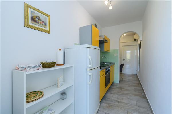 Apartment A4, for 4 persons