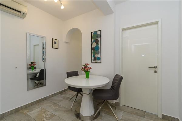 Apartment A4, for 4 persons
