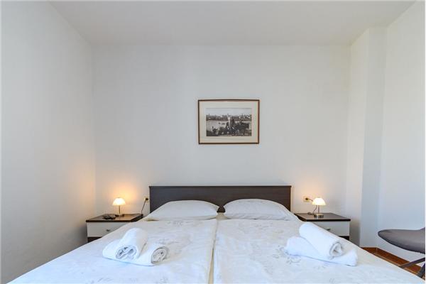 Apartment A4, for 4 persons