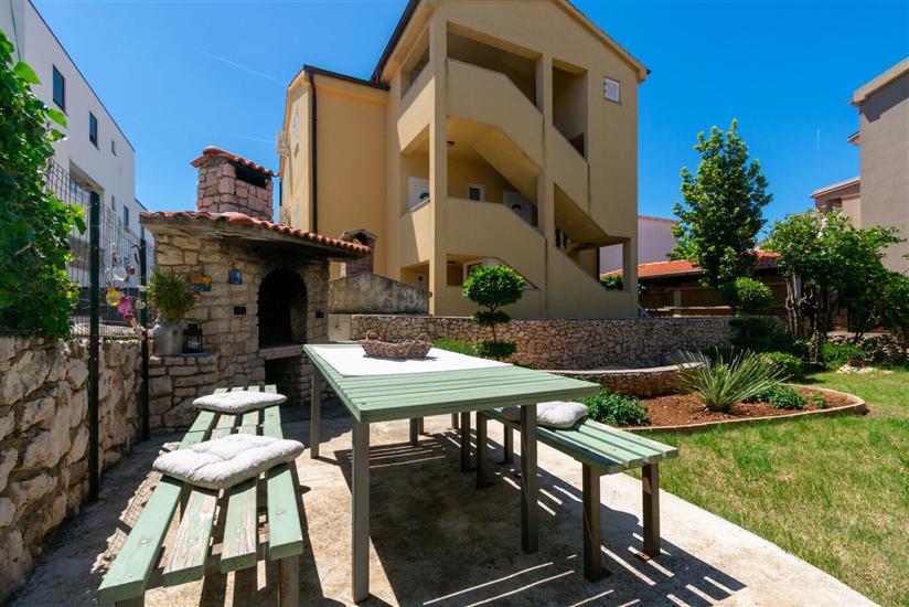 Apartments Lea