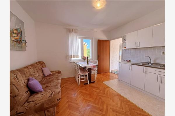 Apartment A1, for 3 persons