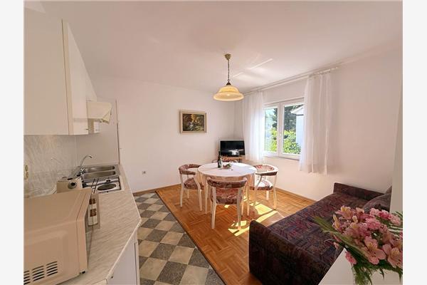 Apartment A2, for 4 persons