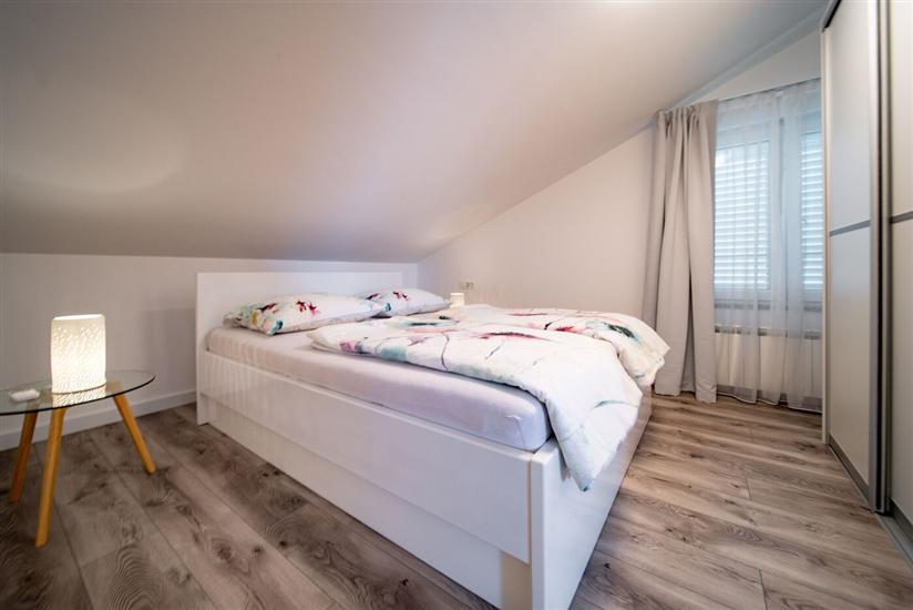 Apartment A5, for 4 persons