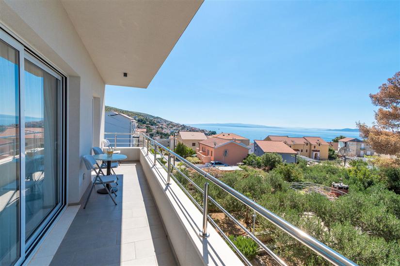 Apartment A1, for 6 persons