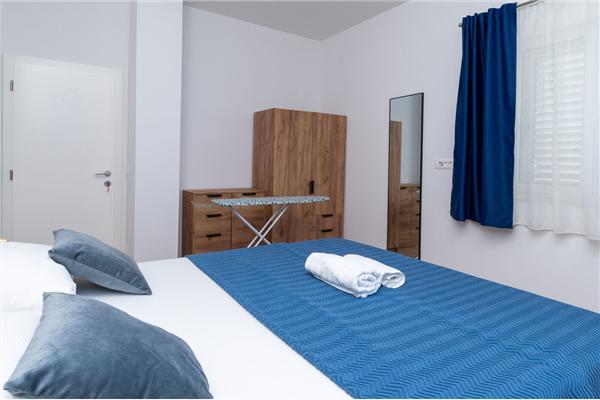 Apartment A1, for 6 persons