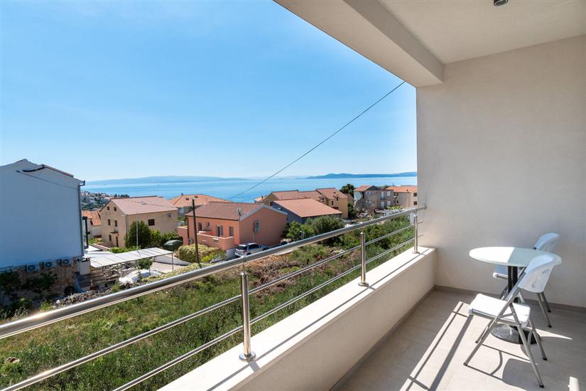 Apartment A1, for 6 persons