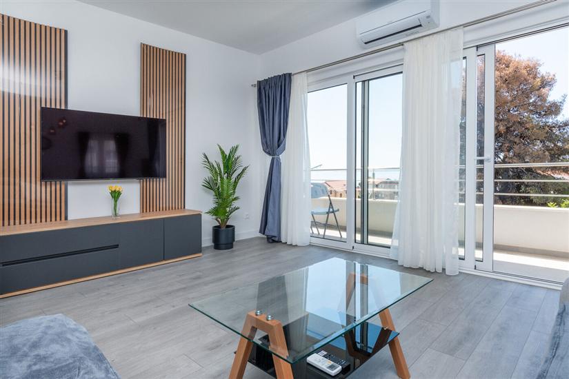 Apartment A1, for 6 persons