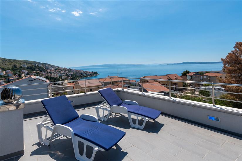 Apartment A1, for 6 persons