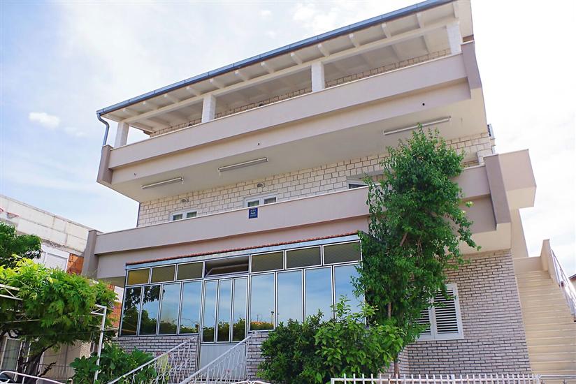 Apartments Zorana