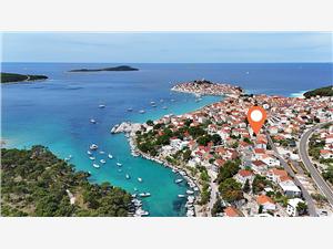 Apartments Jadra Primosten, Size 45.00 m2, Airline distance to the sea 100 m, Airline distance to town centre 200 m