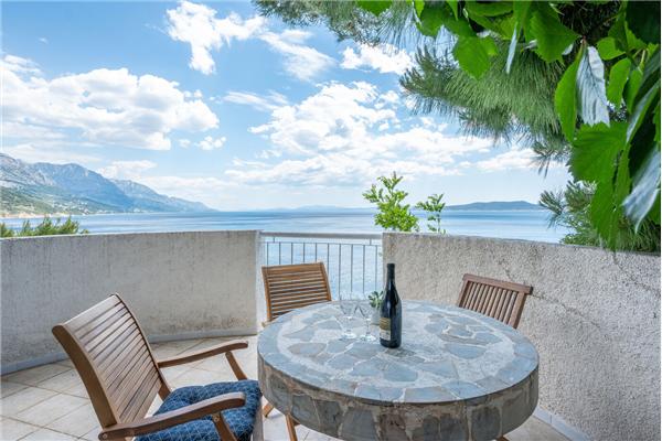 Apartment A2, for 5 persons