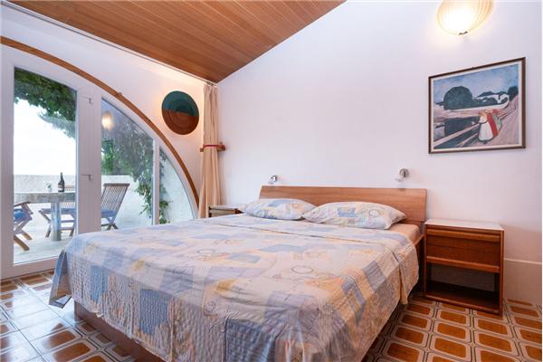 Apartment A2, for 5 persons