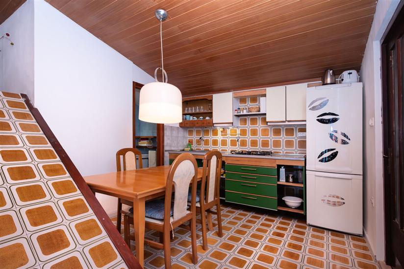 Apartment A2, for 5 persons