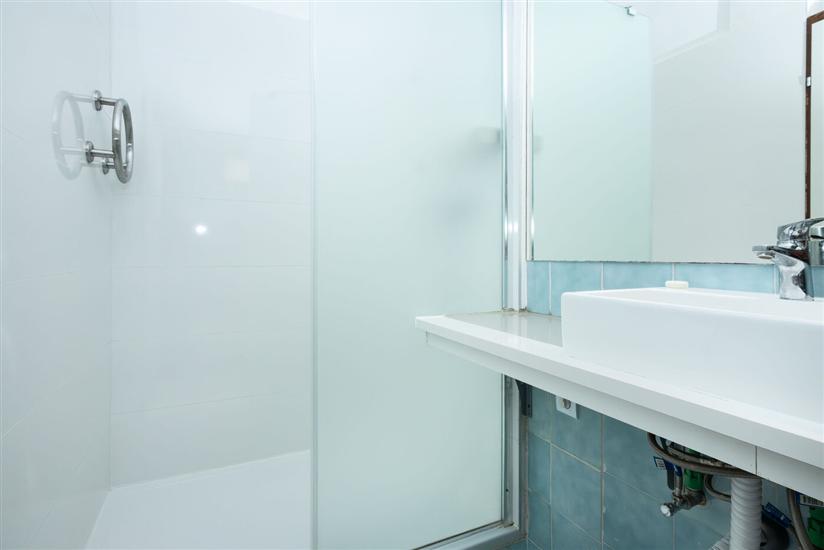 Apartment A2, for 5 persons