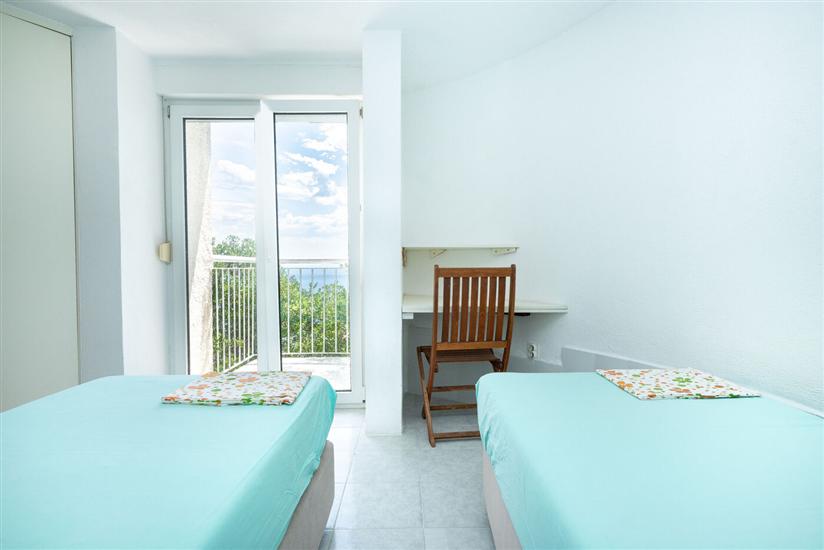 Apartment A2, for 5 persons