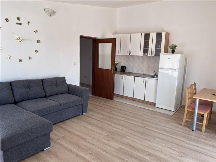 Apartment A4, for 4 persons