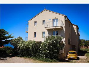 Apartments Ena Zavala - island Hvar, Size 40.00 m2, Airline distance to the sea 70 m, Airline distance to town centre 200 m