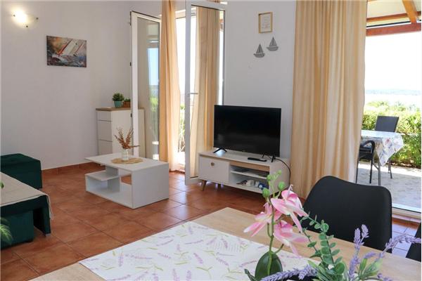 Apartment A2, for 4 persons