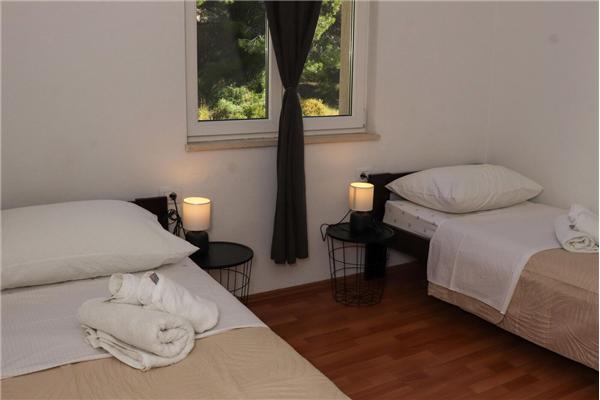 Apartment A3, for 6 persons