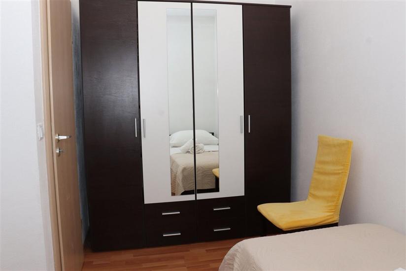 Apartment A3, for 6 persons