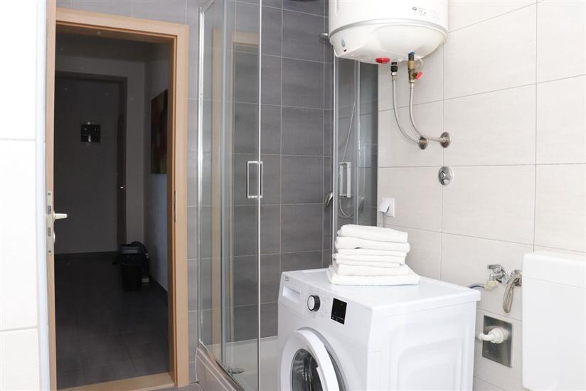 Apartment A3, for 6 persons