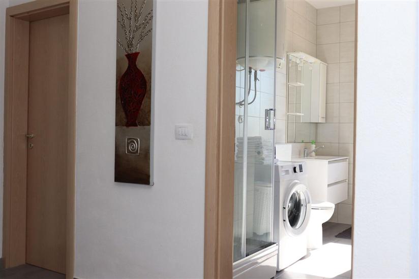 Apartment A3, for 6 persons