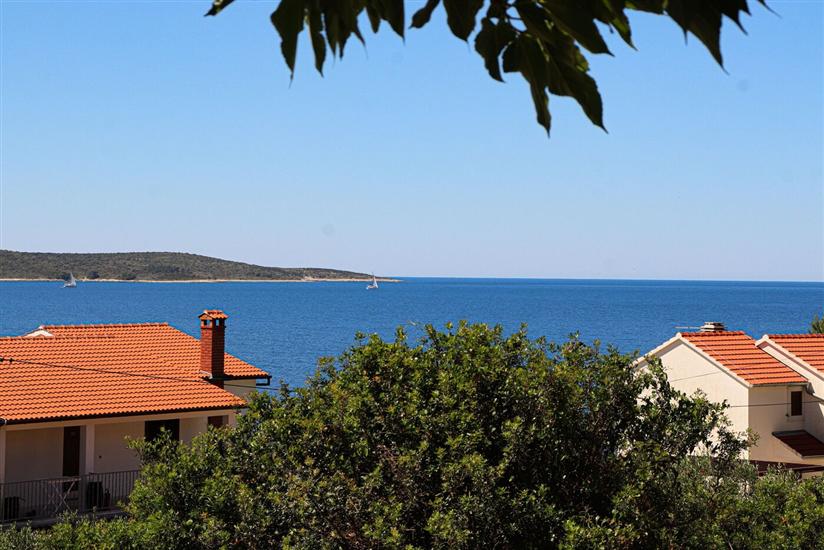 Apartment A3, for 6 persons
