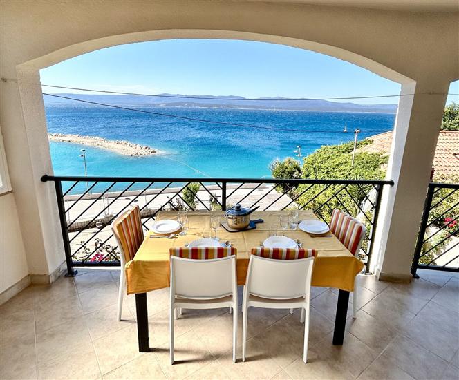 Apartment A1, for 4 persons