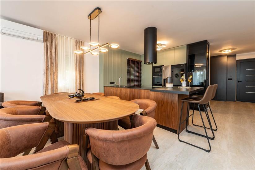 House K1, for 9 persons