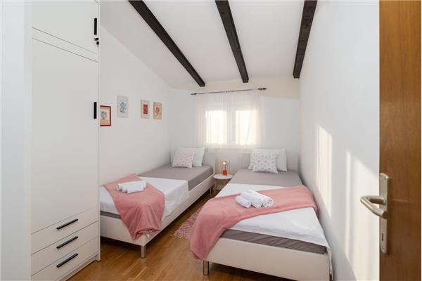 Apartment A2, for 4 persons