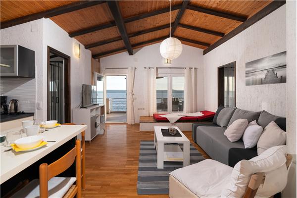 Apartment A2, for 4 persons
