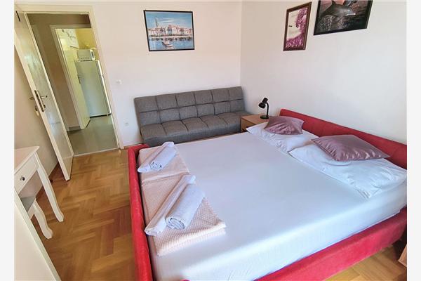 Apartment A3, for 8 persons
