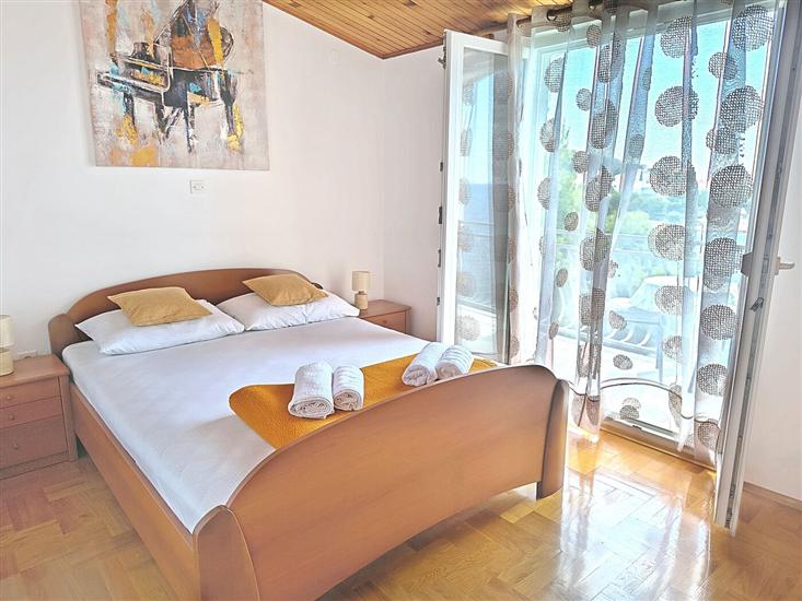 Apartment A3, for 8 persons
