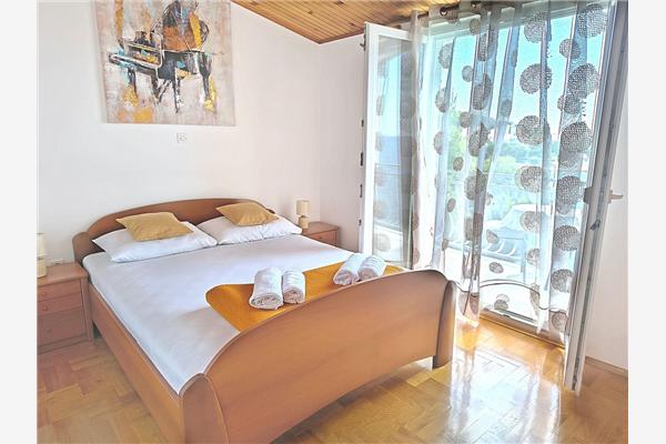 Apartment A3, for 8 persons