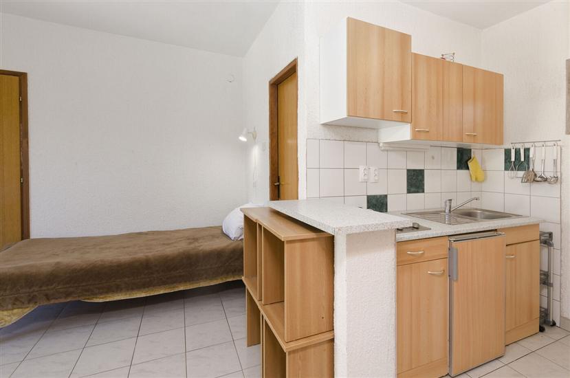 Apartment A4, for 4 persons