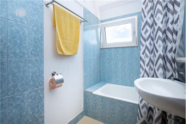 Apartment A4, for 4 persons
