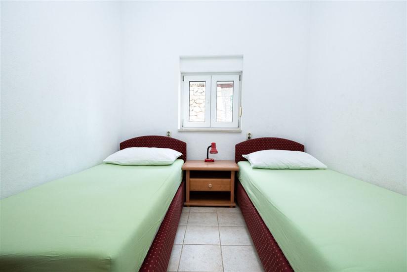 Apartment A4, for 4 persons