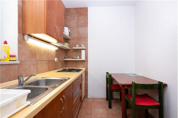 Apartment A4, for 4 persons