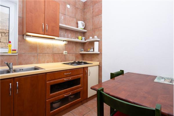 Apartment A4, for 4 persons